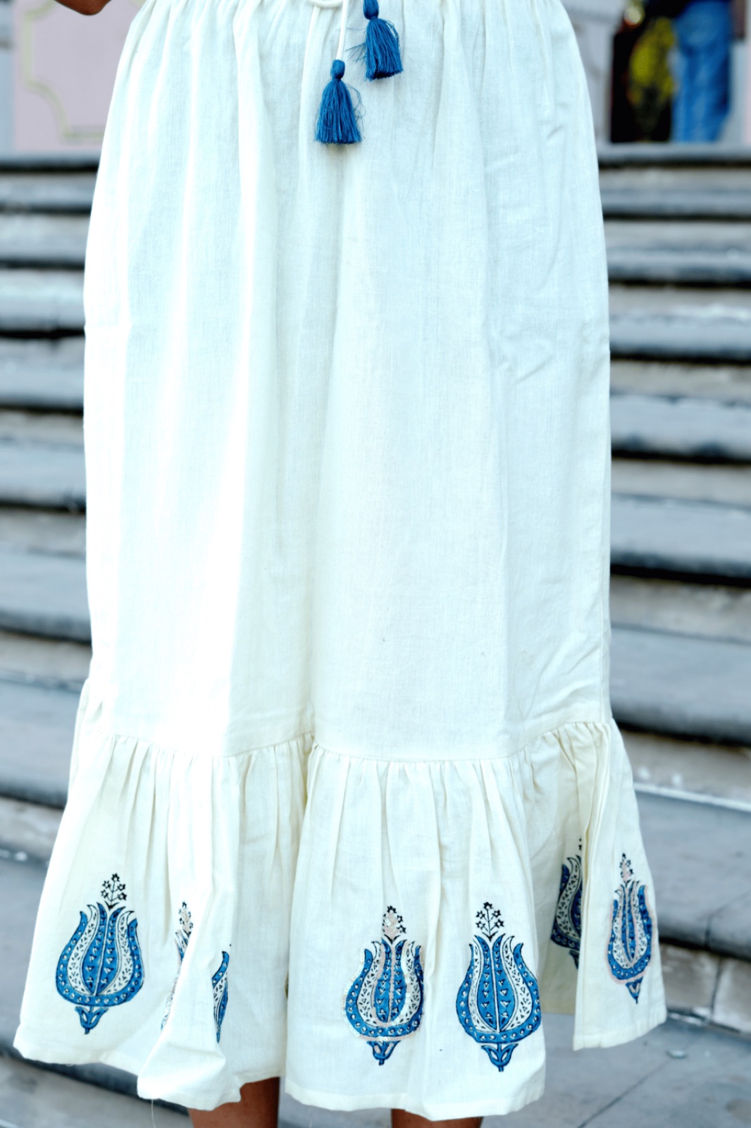 Sunehri-Ivory White view 3
